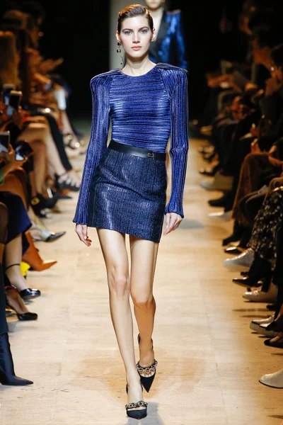 Look 31